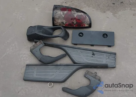 2007 Toyota Tacoma Prerunner V6 z USA, uszkodzony, nr VIN 3TMJU62NX7M048455